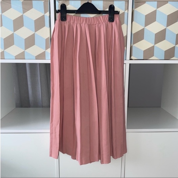 Zara PLEATED PANTS - Picture 3 of 4